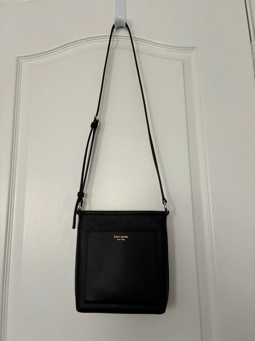 kate spade Black Pebbled Leather Crossbody Pocket Bag - Picture 1 of 5